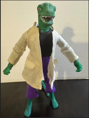 Vintage 1974 Mego Lizard 8” Action Figure Original & Complete WGSH Spider-Man  - Image 1 of 4