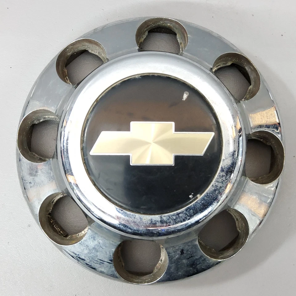 Tapacubos central de rueda 90-00 Silverado 2500 3500 96-02 Express 3500 15634852 CANTIDAD = 1 Foto 1 de 3