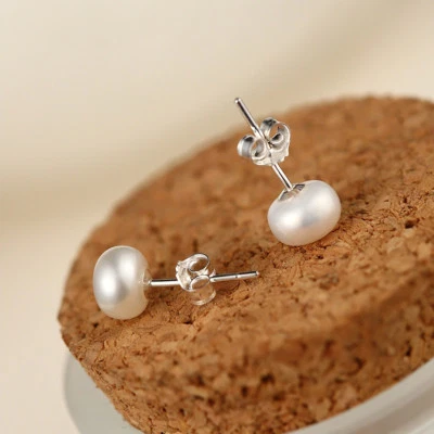 New 925 Sterling Silver Lovely 5.5mm - 6mm Freshwater Pearl Stud Earrings - image 1 of 3