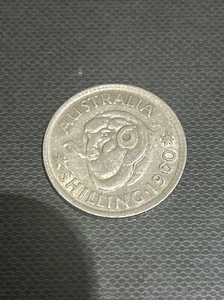 1960 shilling (S1.1) - Picture 1 of 3