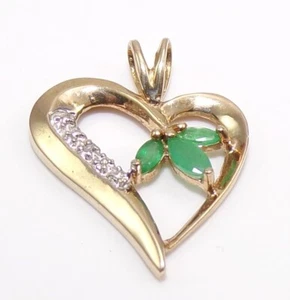 10K Yellow Gold Natural Emerald & Diamond Accent Heart Pendant FZZ - Picture 1 of 4