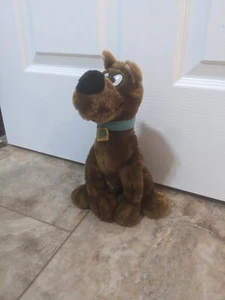 Scooby Doo Sitting Firm Plush Animal Doll Toy Cartoon Network - Picture 1 of 4