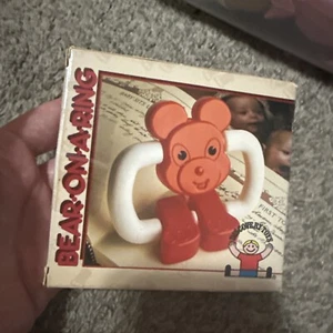 Discovery Toys 1984 Made In England Bear On A Ring Childrens Toy RARE HTF - Picture 1 of 5