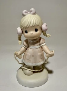 Vintage 1999 Enesco Precious Moments Jumping For Joy Porcelain Figurine PM991 - Picture 1 of 11