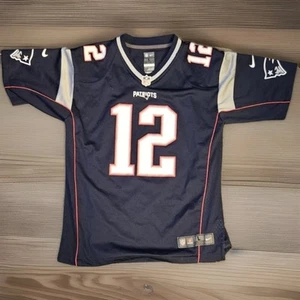 TOM BRADY FOOTBALL JERSEY #12 NEW ENGLAND PATRIOTS YOUTH SIZE L ONFIELD NIKE - Picture 1 of 5