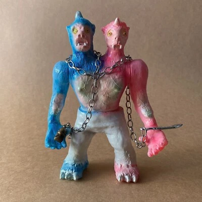Juguete artístico de diseñador Sofubi firmado pintado a mano personalizado mono de dos cabezas borroso raro Foto 1 de 4