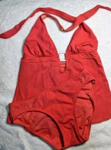 DKNY 2 piece tankini style swimsuit EUC size 4 - Picture 1 of 3