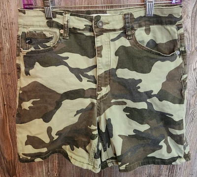 Pantalones cortos Kancan para mujer talla L Hunter tiro ultra alto con cinturón 100 % algodón camuflaje Foto 1 de 4