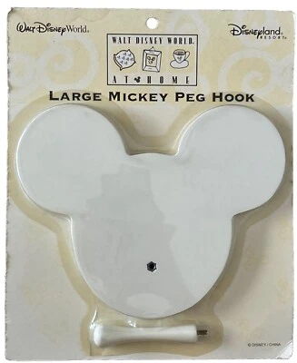 Gancho de pared blanco con clavija de madera icono de Mickey Mouse de los parques de Disney en casa Foto 1 de 2