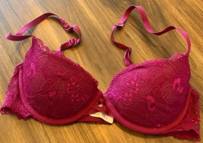 SUJETADOR PUSH UP CALVIN KLEIN ENCAJE MAGENTA ROSA CON CORREAS AJUSTABLES TALLA 32B Foto 1 de 4
