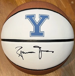 James Jones Signed Autographed Yale Bulldogs Logo Basketball JSA COA - Picture 1 of 3