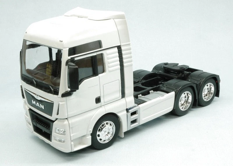 MAN TGX 26 440 6x4 White 1:32 WELLY 32650LW - Immagine 1 di 1
