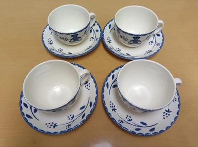 Juego de 4 tazas y platillos Wood & Sons Foto 1 de 4