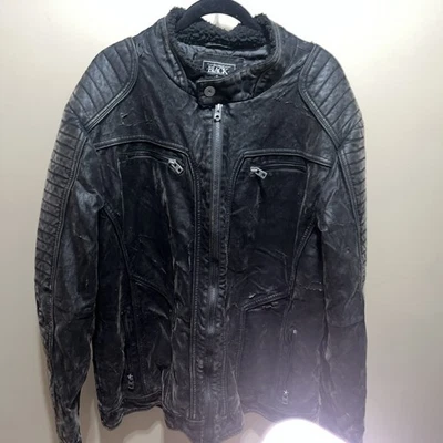 Vintage Buckle •Black• Athletic Fit Faux Leather Distressed Jacket Mens XLarge - Image 1 of 4