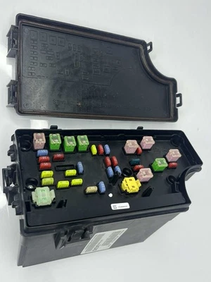 2011-2014 Jeep Patriot Compass TIPM Fuse Box Module P04692343AD OEM - Image 1 of 4