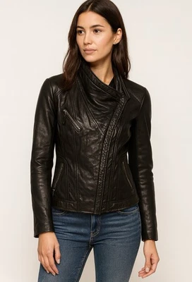 Jaqueta de couro preta feminina Michael Kors, tamanho M - Imagem 1 de 4