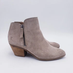 FRYE Judith Ash Taupe Beige Suede Ankle Double Zip Western Boot Bootie Size 8.5 - Picture 1 of 10