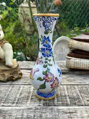 Vase soliflore en faïence, Signé ^AV à identifier ? - époque ? - Photo 1/4