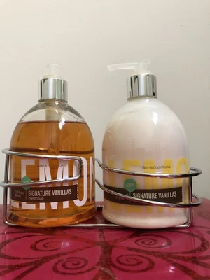 Bath & Body Works SIGNATURE VANILLAS LEMON 13.3 oz Hand Soap & Lotion in Tray - Image 1 of 3