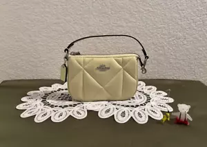Pulsera Coach Nolita 15 Diamantes Hinchados Plata/Cal Pálida Nueva con etiquetas Precio de venta sugerido por el fabricante $228 - Imagen 1 de 5
