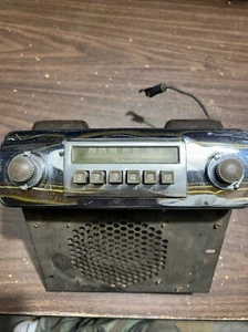 RARE MOTOROLA Classic tube Radio USA With Presets 1930’s 1940’s 1950’s - Picture 1 of 24