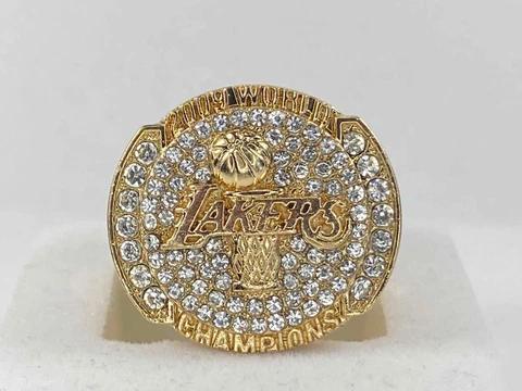 Los Angeles Lakers Championship Ring - 2009 Finals Ring - Kobe Bryant - No Box Cover