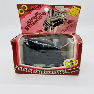 Vintage Kmart Wind Up Steam Locomotive Mystery Bump-And-Go Forward & Reverse - Picture 1 of 5