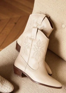 Neu im Karton Sezane Penelope beige cremeweiß neu Stiefel 38 7 US  - Bild 1 von 12