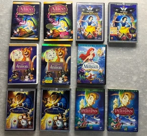 DISNEY DVD/BLU-RAY LOT/8 Snow White Peter Pan Alice Aristocats Mermaid Fantasia - Imagen 1 de 21