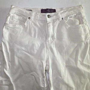 Pantalones de mezclilla Gloria Vanderbilt Amanda Skimmer Capri blancos talla 6 30" cintura - Imagen 1 de 10