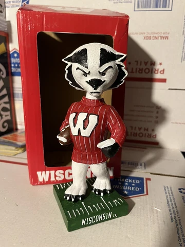 WISCONSIN BADGERS MASCOT BUCKY FOOTBALL BOBBLEHEAD NAME OF THE GAME EXCLUSIVE Cover
