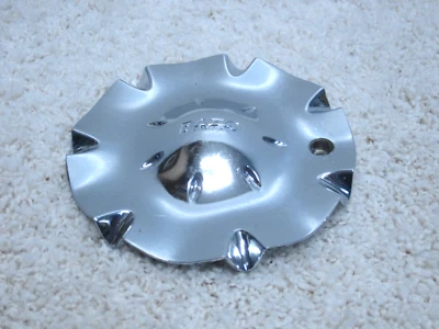 BAZO 6-3/4" PERNO DE RUEDA DE ALEACIÓN PERSONALIZADO EN TAPA CENTRAL CROMADA #2D-12 Foto 1 de 2