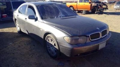 Brazo de control trasero superior delantero trasero usado se adapta a: BMW 745I delantero trasero 2002 Foto 1 de 4