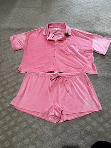 Juicy Couture 2pc Pink Lemonade Studded Velour Sleep/Loungewear Set. Sz L. NWT! - Picture 1 of 13