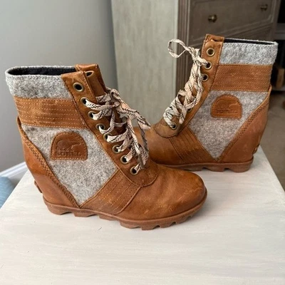 Sorel Women’s Boots Lexie Wedge Camel Brown Gray Size 7.5 - Image 1 of 4