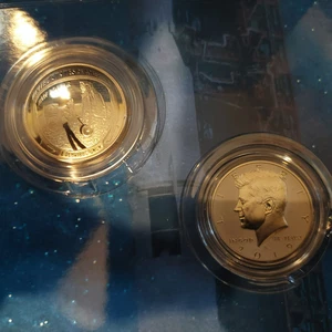 2019 Apollo 11 50th Anniversary Half Dollar Set  - Box  & CoA - Picture 1 of 8