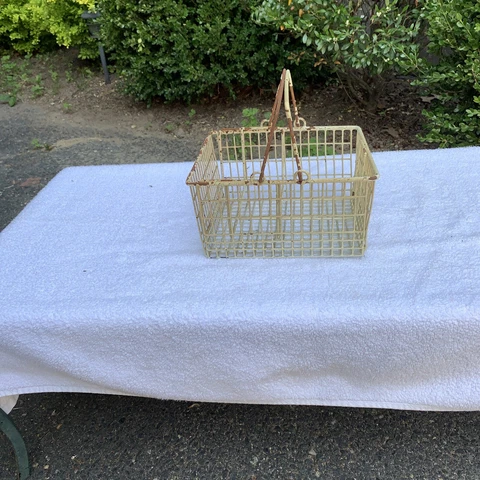 Vintage Handle Wire Basket Shabby Chic With Insert 8”x9” Cover