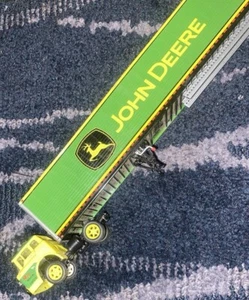 John Deere Mac Truck And Trailer Set - Picture 1 of 3