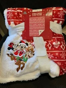 Disney Holiday Mickey & Minnie Mouse on Reindeer Fleece Throw Plaid Blanket NEW - Picture 1 of 5