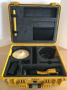 Trimble R8 Model 2 GPS GNSS Glonass Receiver  + TSC2 + Accessories - Picture 1 of 12