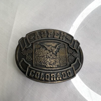 Hebilla de cinturón Aspen Colorado City conmemorativa vintage tono latón Foto 1 de 4