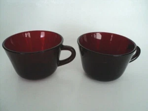 2 Royal Ruby Red cup Flat bottom - Picture 1 of 4