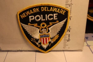 police patch  NEWARK POLICE DELAWARE - Picture 1 of 1