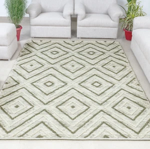 Hand Woven Ivory & Green High/Low Diamon Trellis Jute Rug by Tufty Home -V05