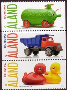Aland 2010 Toys, Ducks, Lorry etc, Strip of 3 from Booklet, MNH/UNM - Picture 1 of 1