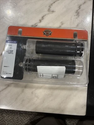 GENUINE HARLEY DAVIDSON SLIPSTREAM Rubber Hand Grips  E-Throttle 55100028 New - Image 1 of 4