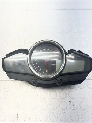 Suzuki GW250 2015 velocímetro medidores de tacómetro de panel de visualización 34100-48HB2 OEM Foto 1 de 4