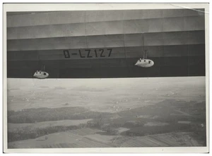 ZZ-3367/ Zeppelin LZ 127 bei Meckenbeuren  Foto Luftbild 18 x 13 cm ca.1935 - Bild 1 von 2