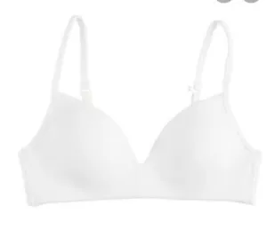 Maidenform Girls 4667 SZ 30A Big Molded Softie Cup White Bra NWT - Picture 1 of 7