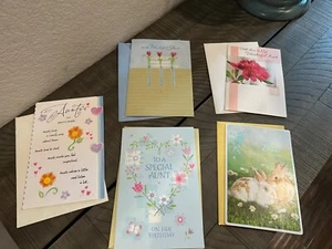Lot Of 5 Cards For AUNT With Envelopes! Birthday, Mothers Day , Easter - Picture 1 of 11